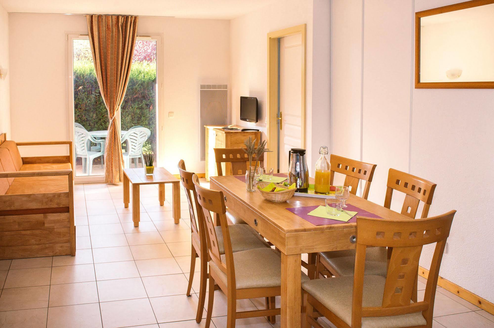 Residence Le Royal Golf & Horse Mooslargue Exterior foto